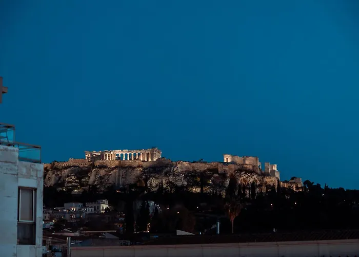 Parthenon Portrait Apartments